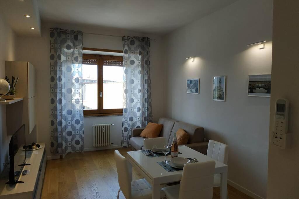 Shelley Apartment Firenze Bagian luar foto